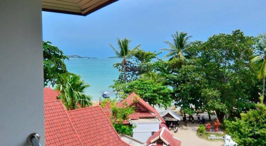 First Bungalow Beach Resort Samui