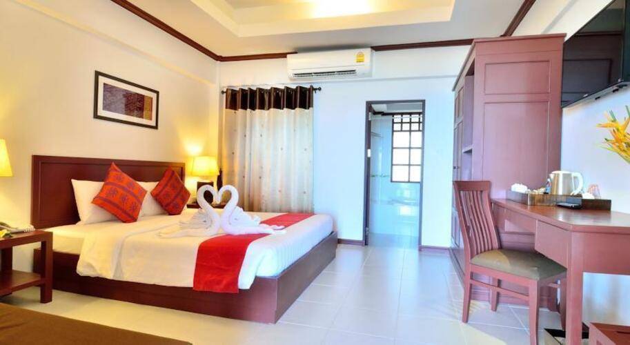 First Bungalow Beach Resort Samui