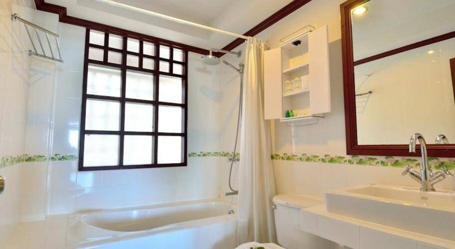 First Bungalow Beach Resort Samui