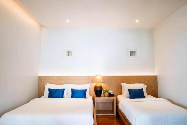 Coral Cliff Beach Resort