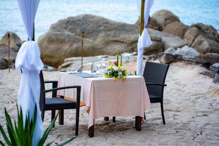 Coral Cliff Beach Resort