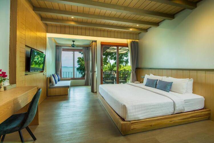 Coral Cliff Beach Resort