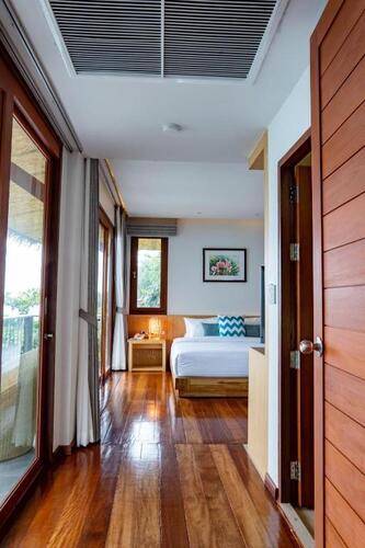 Coral Cliff Beach Resort