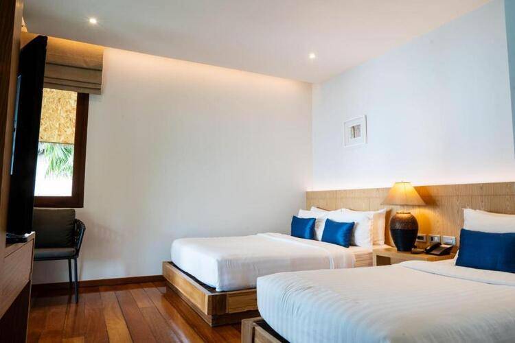 Coral Cliff Beach Resort