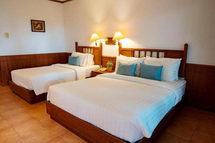 Coral Cliff Beach Resort