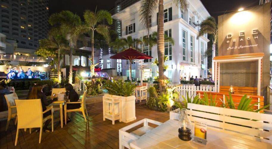 D Varee Jomtien Beach