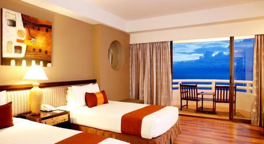 D Varee Jomtien Beach