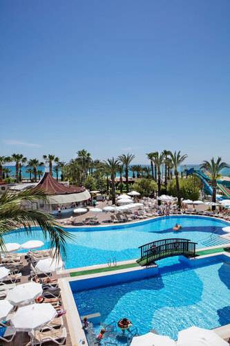 Aydinbey Famous Resort