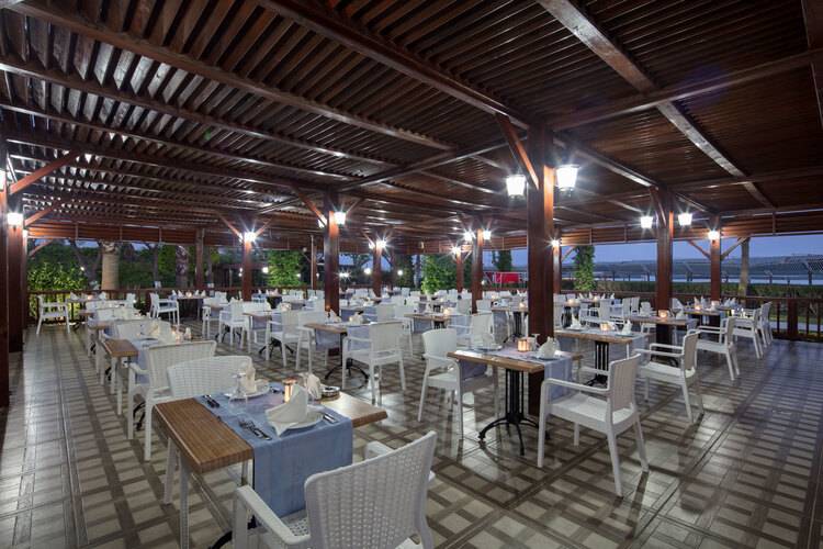 Aydinbey Famous Resort