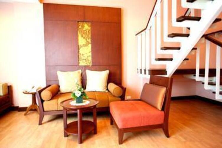 Grand Pacific Sovereign Resort & Spa