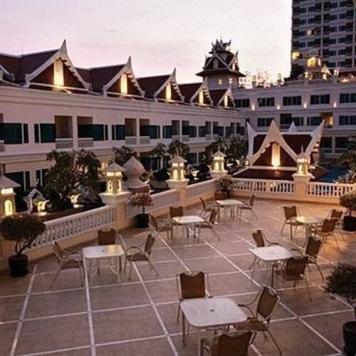 Grand Pacific Sovereign Resort & Spa