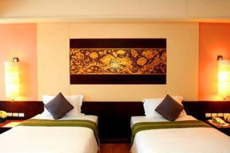 Grand Pacific Sovereign Resort & Spa