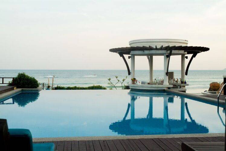 Al's Resort