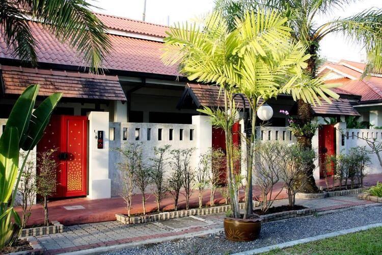 The Old Phuket Karon Beach Resort