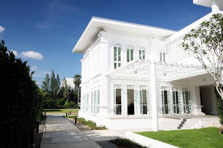 The Old Phuket Karon Beach Resort