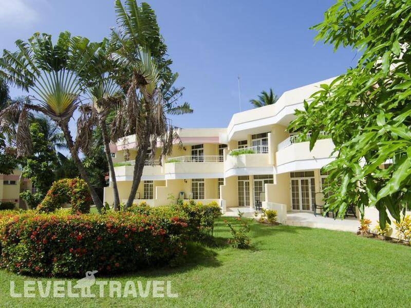 Фотография Be Live Los Cactus (Adults Only 16+) (Ex.Breezes Varadero)