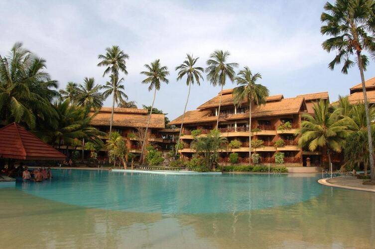 Royal Palms Beach Hotel