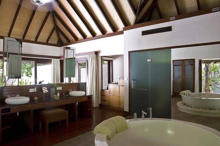 Coco Bodu Hithi (Ex. Coco Palm Bodu Hithi)