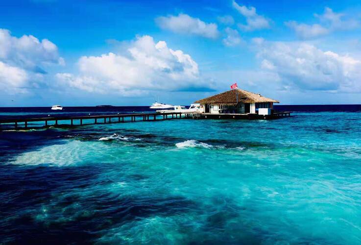 Eriyadu Island Resort