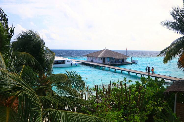 Eriyadu Island Resort