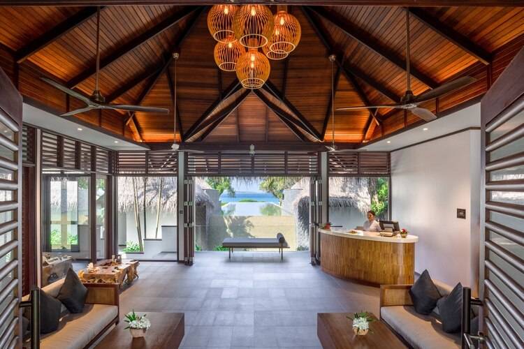Sheraton Maldives Full Moon Resorts & Spa