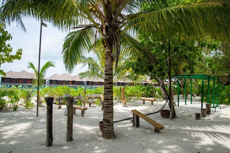 Sheraton Maldives Full Moon Resorts & Spa