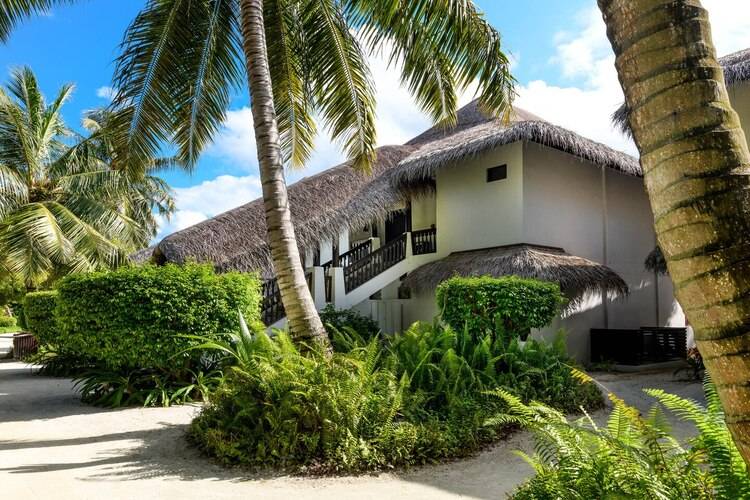 Sheraton Maldives Full Moon Resorts & Spa