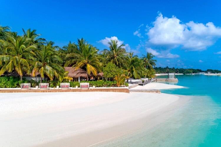 Sheraton Maldives Full Moon Resorts & Spa