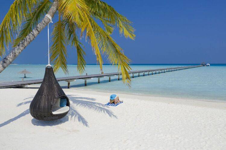 Holiday Island Resort