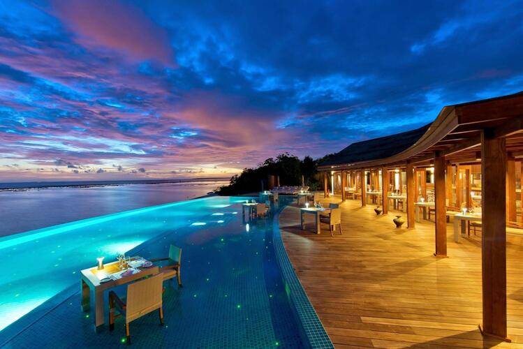 Hideaway Beach Resort & Spa (Ex. The Island Hideaway At Dhonakulhi)