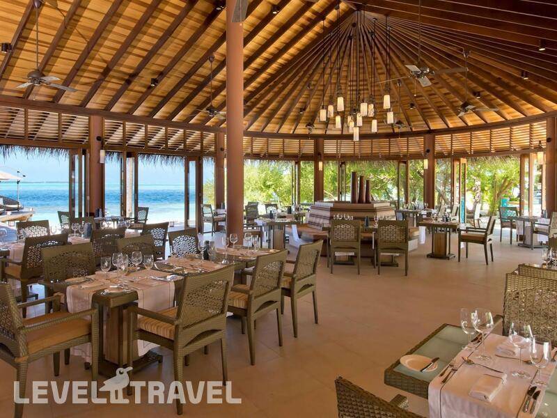 Фотография Hideaway Beach Resort & Spa (Ex. The Island Hideaway At Dhonakulhi) Фотография Hideaway Beach Resort & Spa (Ex. The Island Hideaway At Dhonakulhi)
