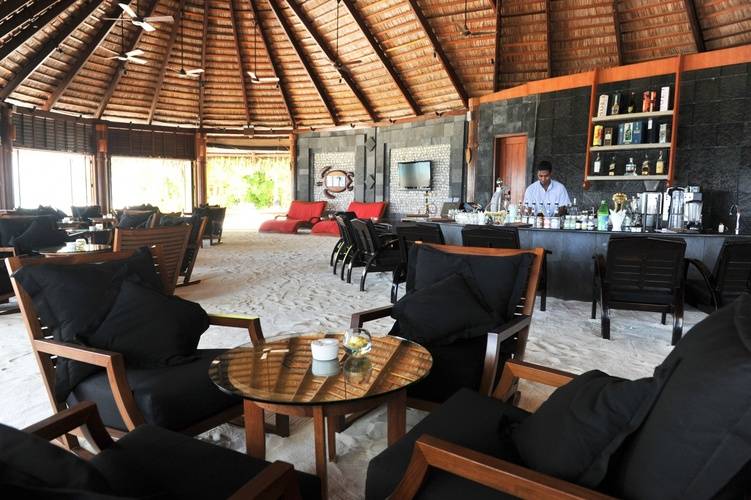 Komandoo Island Resort (Adults Only 18+)