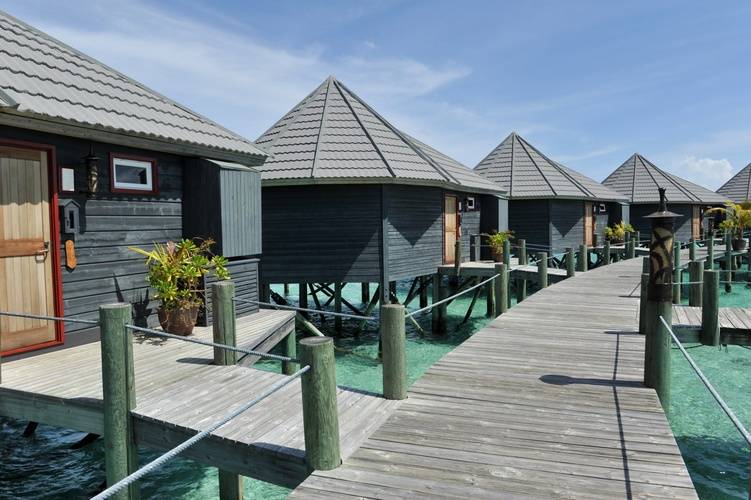 Komandoo Island Resort (Adults Only 18+)