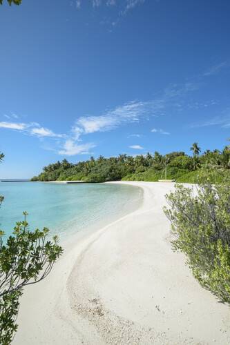 Makunudu Island Resort