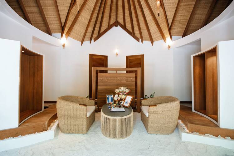 Makunudu Island Resort
