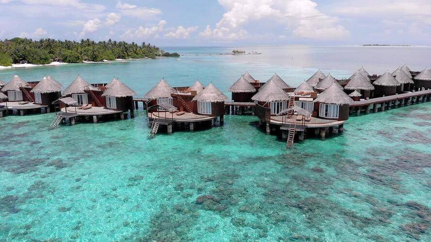 Nika Island Resort & Spa