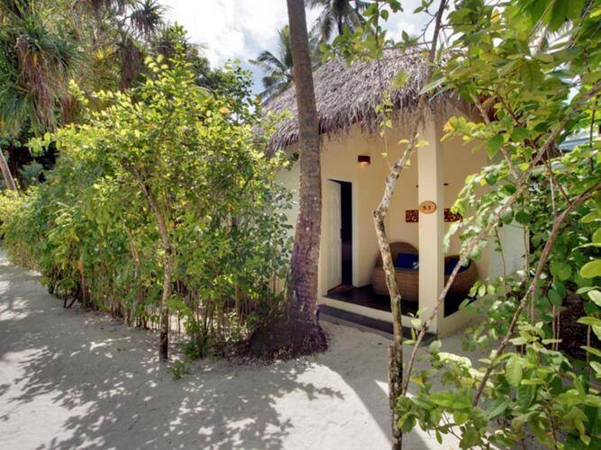 Nika Island Resort & Spa