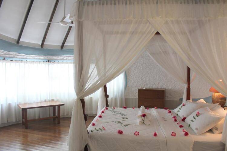 Nika Island Resort & Spa
