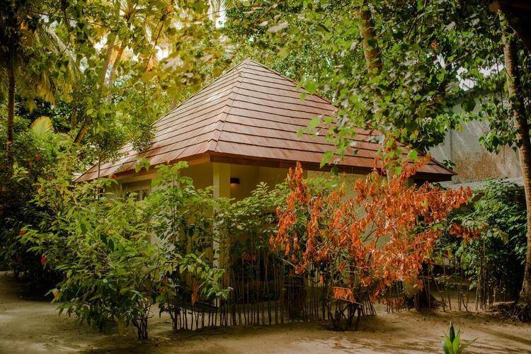 Nika Island Resort & Spa