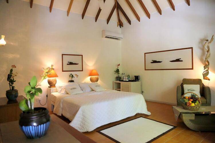 Nika Island Resort & Spa