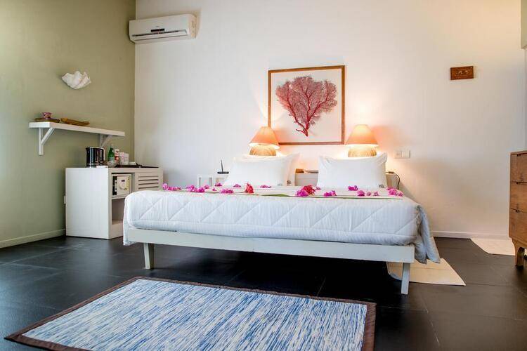 Nika Island Resort & Spa