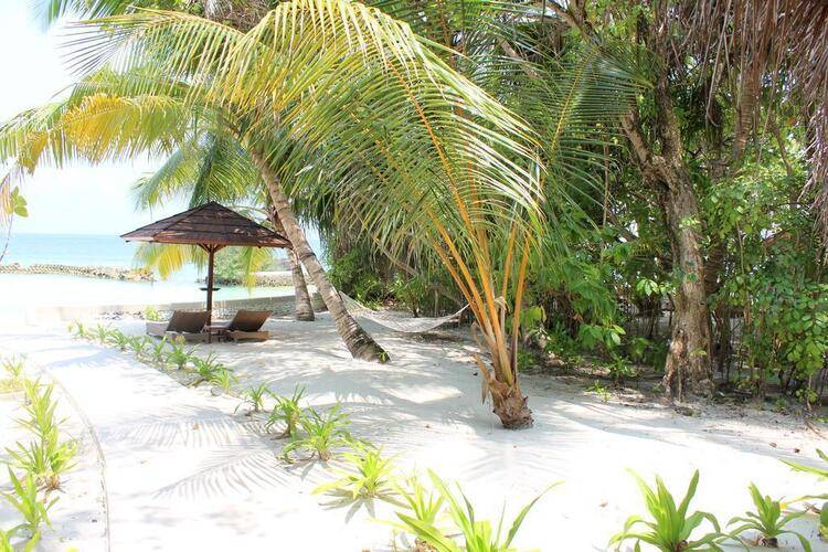 Nika Island Resort & Spa