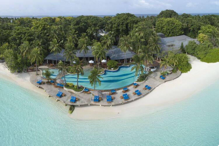 Royal Island Resort & Spa