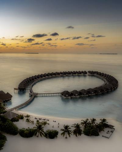 Sun Siyam Vilu Reef (Ex. Sun Aqua Vilu Reef, Ex. Vilu Reef Beach & Spa Resort)