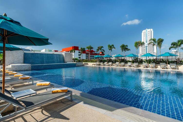 Msocial Hotel Phuket (Ex.Millennium Resort)