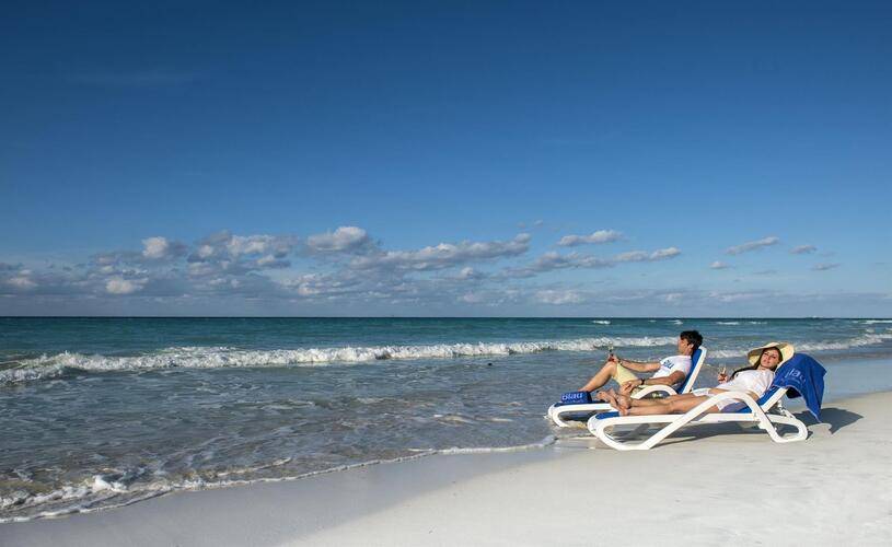Blau Varadero (Adults Only 18+)