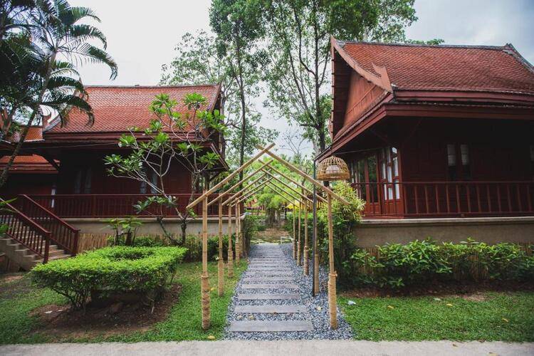 Ma Doo Bua Hotel (ex.At Panta Phuket)