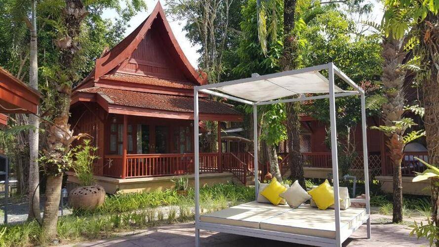 Ma Doo Bua Hotel (ex.At Panta Phuket)
