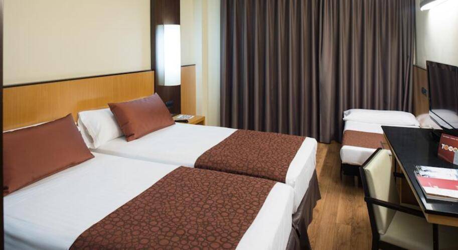 Catalonia Atenas Hotel