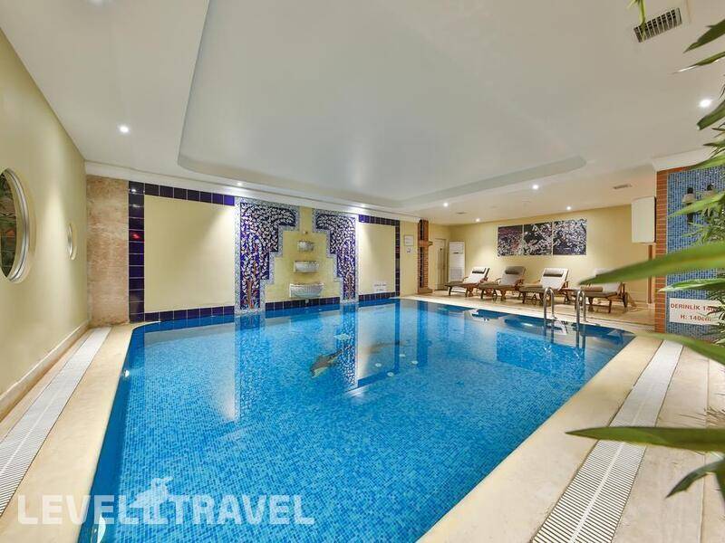 Фотография Ramada By Wyndham Istanbul Taksim (Ex. Madison Hotel)